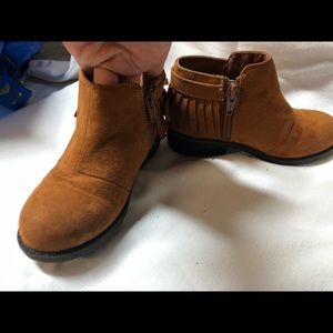 Shoes - Girls fringe booties Shoes - Girls fringe booties
